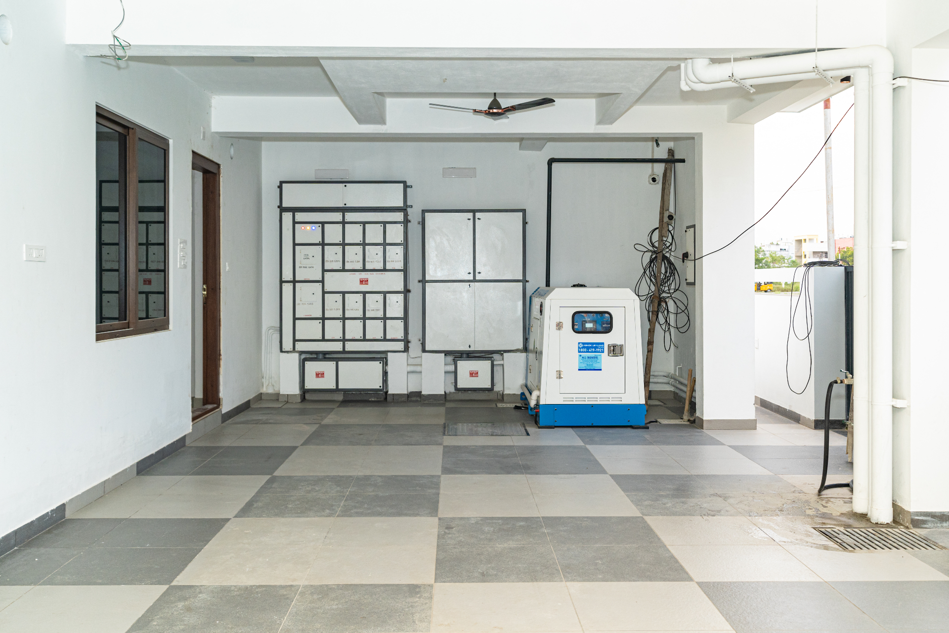 24/7 Power Backup - Ladies hostel in Saravanampatti Coimbatore